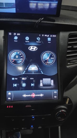 Radio Navegador GPS 9.7 Tesla