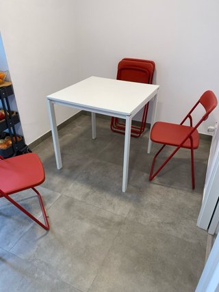 Mesa de cocina IKEA blanca 75x75