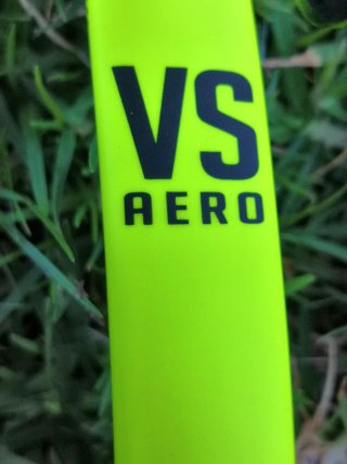 Raqueta tenis Babolat Pure Aero VS encordada