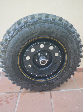 Juego de 4 Neumaticos Dakar 2 + 4 llantas Bullface