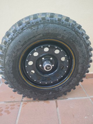 Juego de 4 Neumaticos Dakar 2 + 4 llantas Bullface