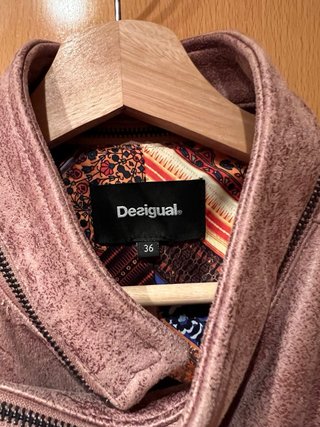 Cazadora Desigual efecto ante rosa Talla S