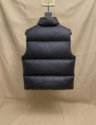 Chaleco Prada acolchado negro talla XL