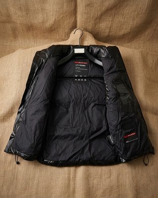 Chaleco Prada acolchado negro talla XL