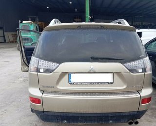 471285 guantera mitsubishi outlander (cw0) 2.0