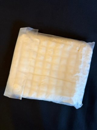Pochette panna con zip e perla