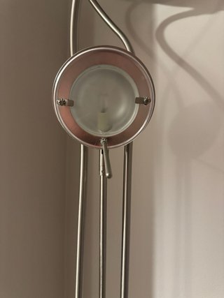 Lámpara de pie halógena metal y cristal