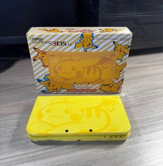 New Nintendo 3DS LL Pikachu Amarillo