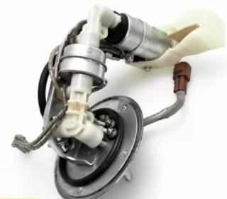 Bomba Gasolina Suzuki Intruder M800 año 2008