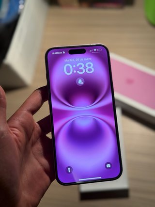 iPhone 16 Plus