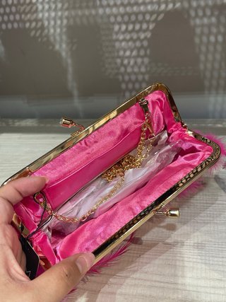 Bolso Clutch Plumas Fucsia y Dorado