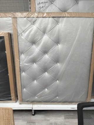 Cabecero de cama tapizado