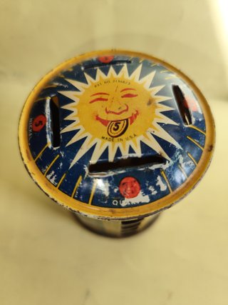 Hucha antigua de hojalata Louis Kriegsfeld