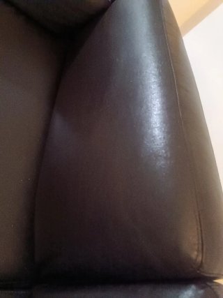 Sofá 3 plazas Ikea piel negra patas metal