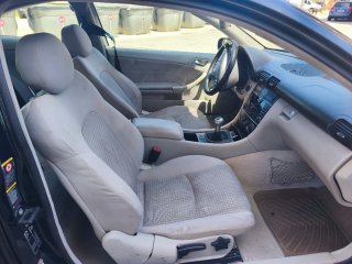 Mercedes-Benz Clase C 2005