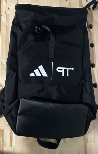 Mochila Adidas Negra Nueva con Etiqueta