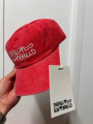 Gorra Benito Antonio (Bad Bunny) Sin estrenar
