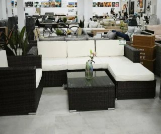 Conjunto Terraza Jardín Sofás y Mesa
