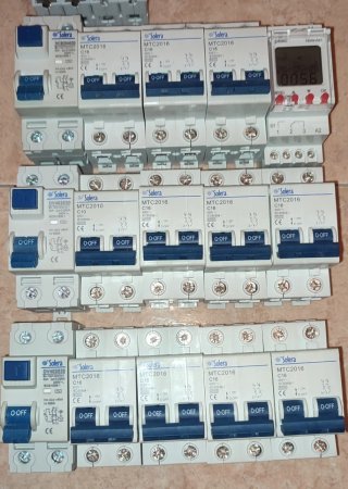 Lote Interruptores Térmicos y Diferenciales