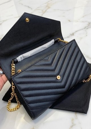 Bolso Yves Saint Laurent (YSL) negro