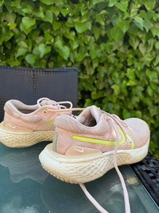 Zapatillas Nike Zoom invincible run rosas