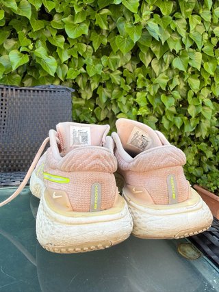 Zapatillas Nike Zoom invincible run rosas