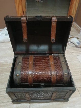 Cassettoni in legno e pelle