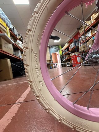 Bicicletas infantiles rosas