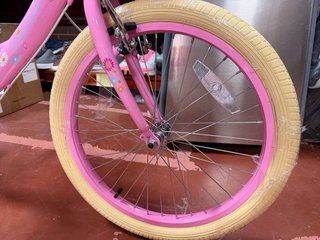 Bicicletas infantiles rosas