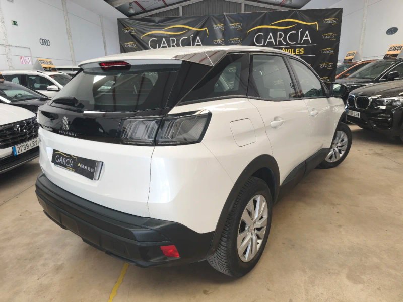 Peugeot 3008 Active Pack BlueHDi S&S EAT8 2022, foto 2