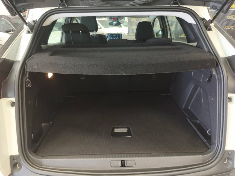 Peugeot 3008 Active Pack BlueHDi S&S EAT8 2022, foto 9