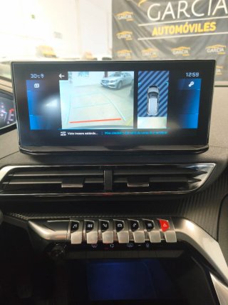 Peugeot 3008 2022