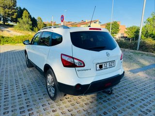 Nissan Qashqai+2 2010
