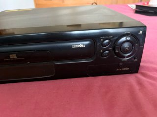 LaserDisc Pioneer CLD-S310S con 23 Discos