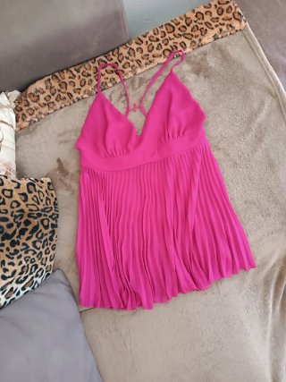 Top lungo fucsia plissettato