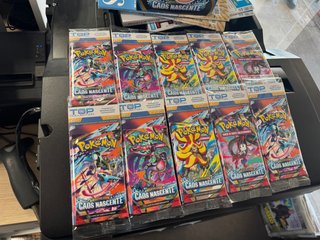 2 Bustine Pokémon Caos Nascente