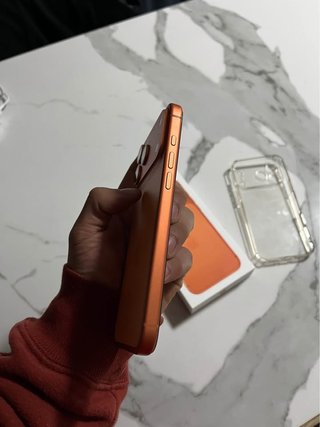 iPhone 17 Pro Max Naranja