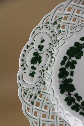 Piatto Meissen traforato Foglia di Vite