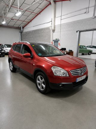 Nissan Qashqai+2 2008