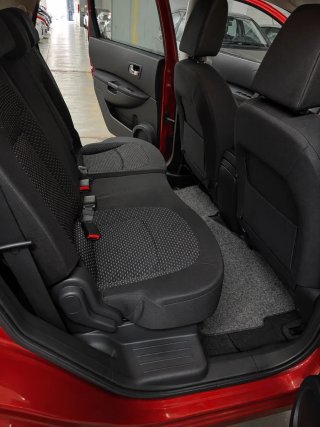 Nissan Qashqai+2 2008