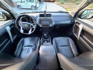 Toyota Land Cruiser 2015