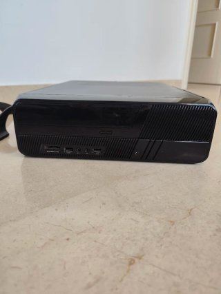 Caja Micro ATX con Fuente