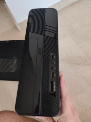 Caja Micro ATX con Fuente