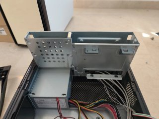 Caja Micro ATX con Fuente