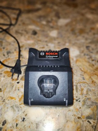 Taladro Bosch Professional 12V 2Ah
