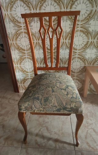 6 Sillas de Comedor Madera Tapizadas