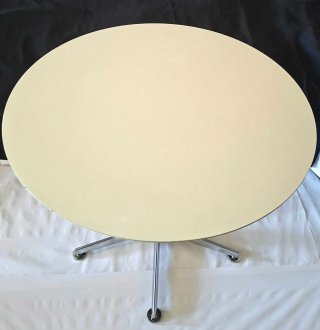 MESA REDONDA MID CENTURY madera laminada y metal