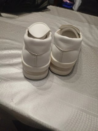 Zapatos blancos planos