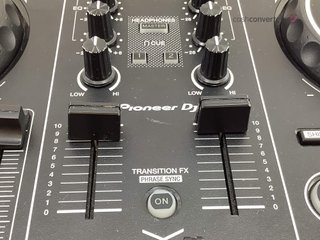 mesa mezclas pioneer ddj-200