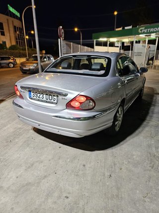 Jaguar X-Type 2.0D